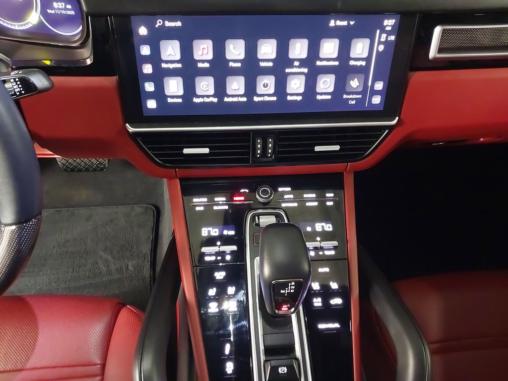 2023 Porsche Cayenne