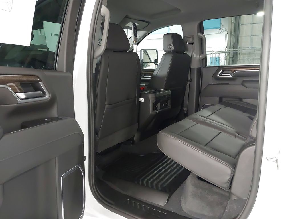 2026 Chevrolet Silverado 3500