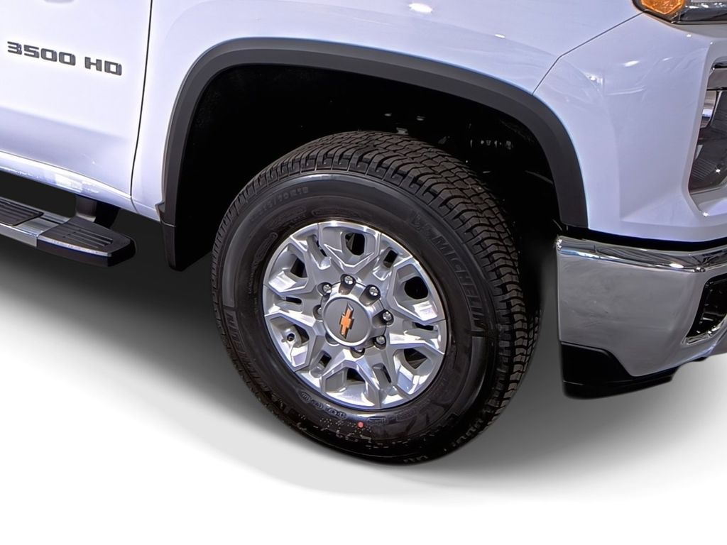 2026 Chevrolet Silverado 3500