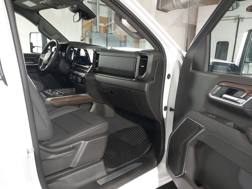 2026 Chevrolet Silverado 3500