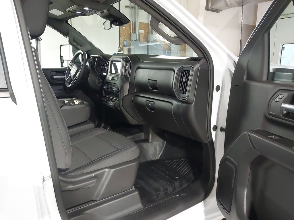 2026 Chevrolet Silverado 3500