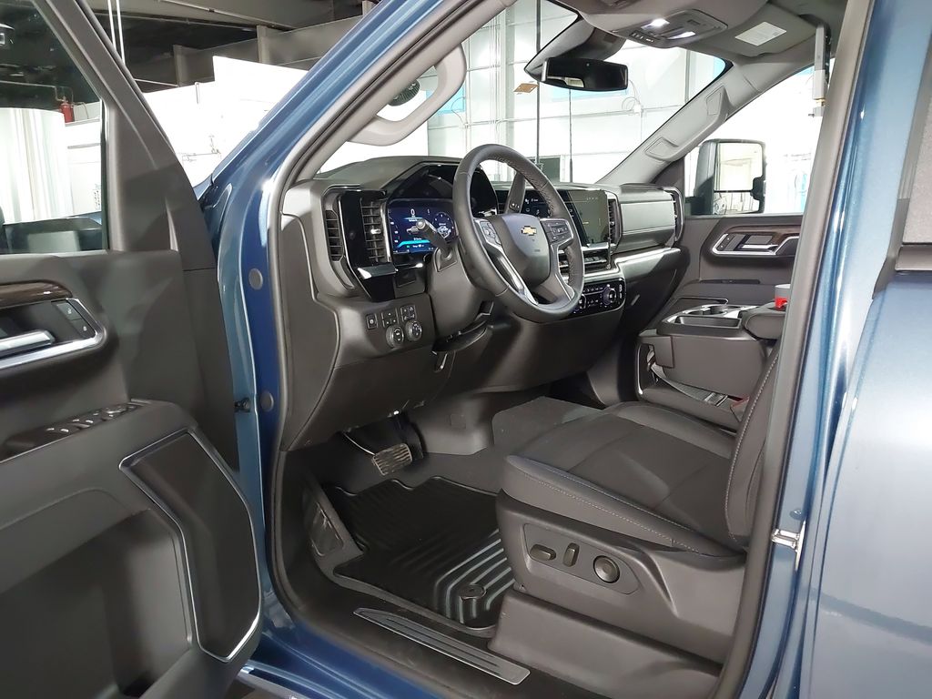 2026 Chevrolet Silverado 3500