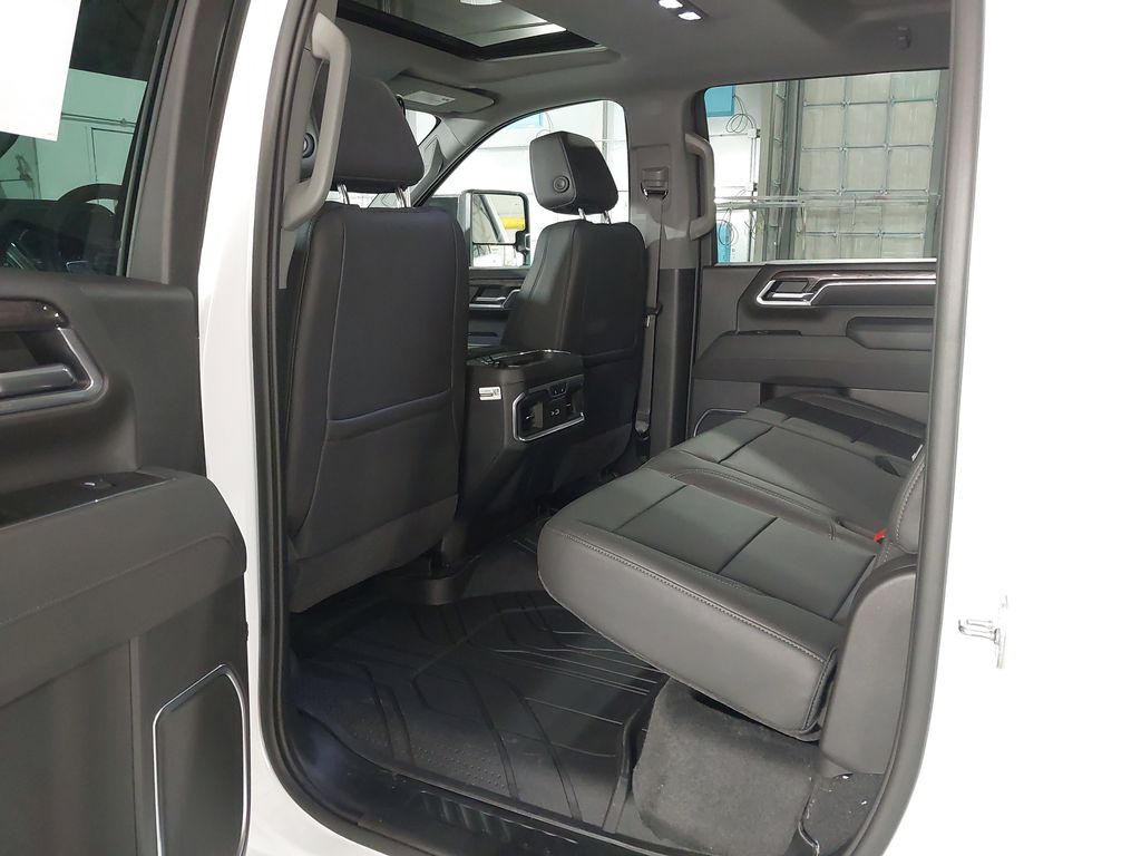 2026 Chevrolet Silverado 3500