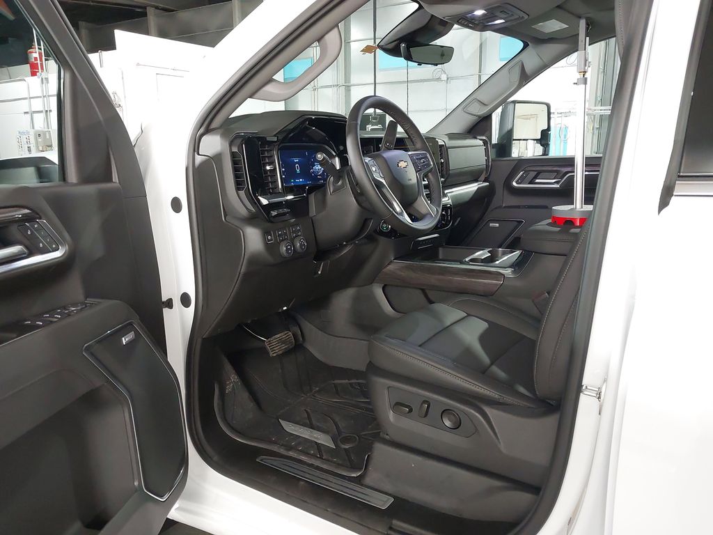 2026 Chevrolet Silverado 3500