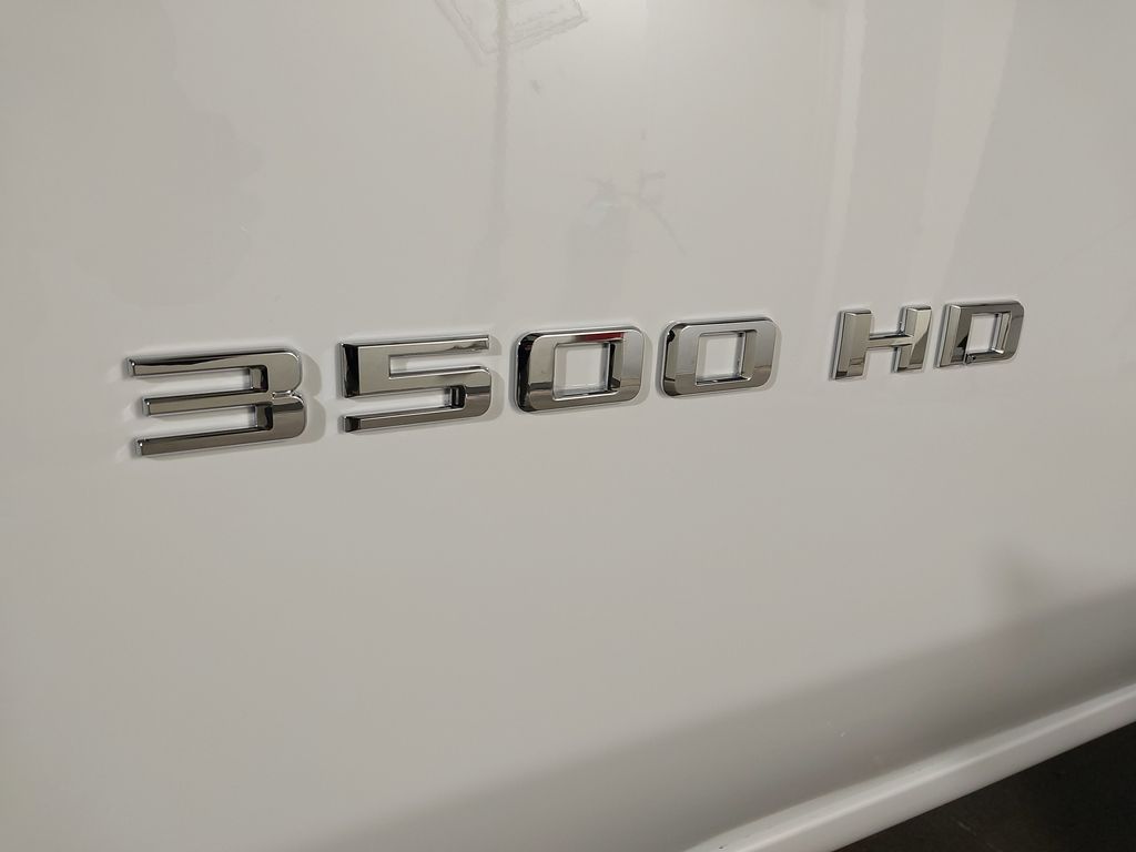 2026 Chevrolet Silverado 3500