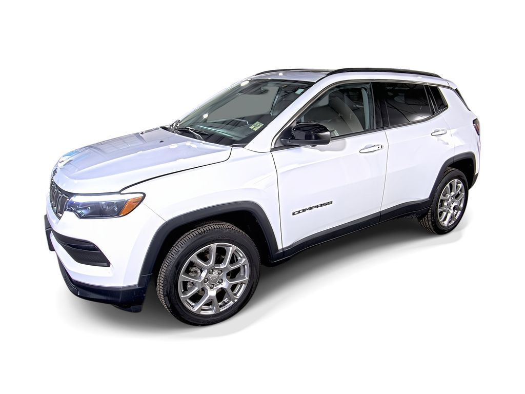 Used 2022 Jeep Compass Latitude Lux 4X4 SUVs