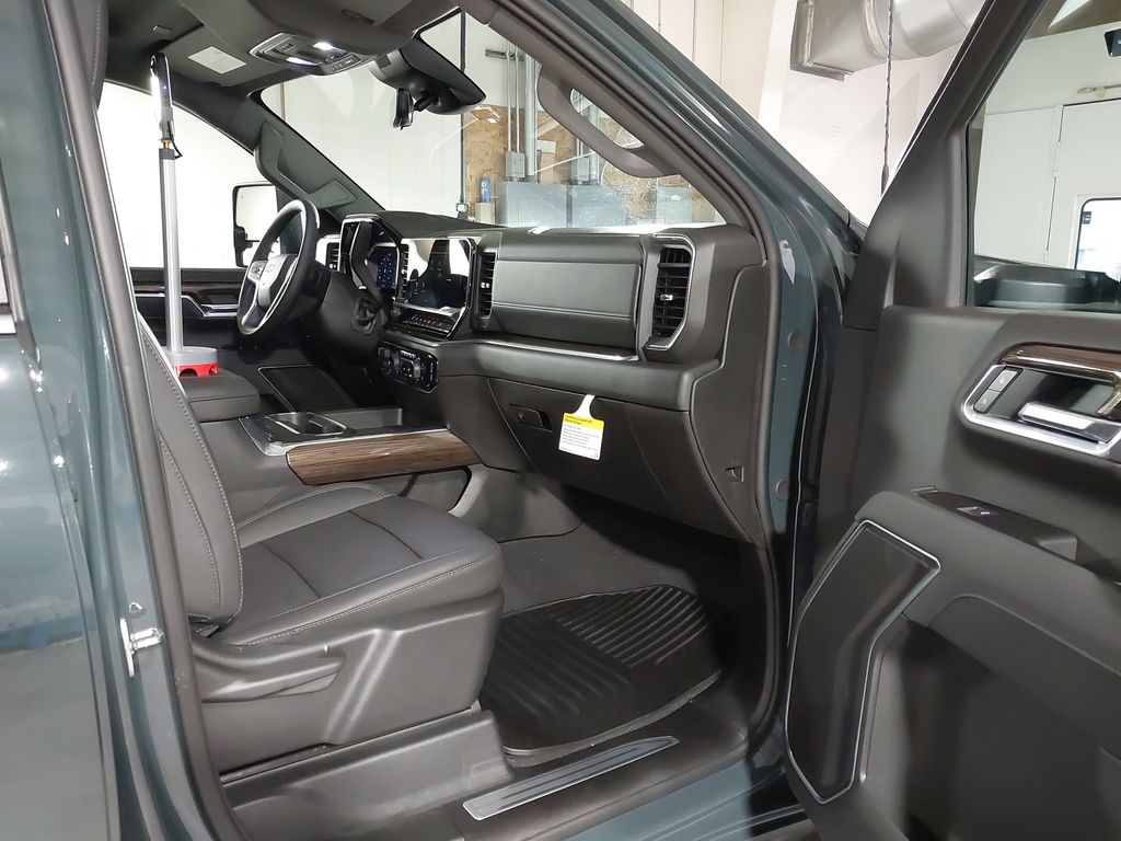 2026 Chevrolet Silverado 3500