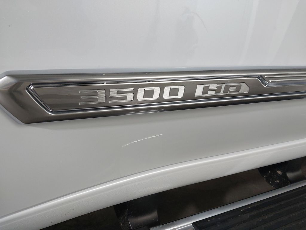 2026 Chevrolet Silverado 3500