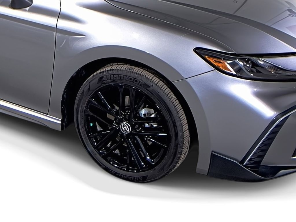 2025 Toyota Camry Hybrid