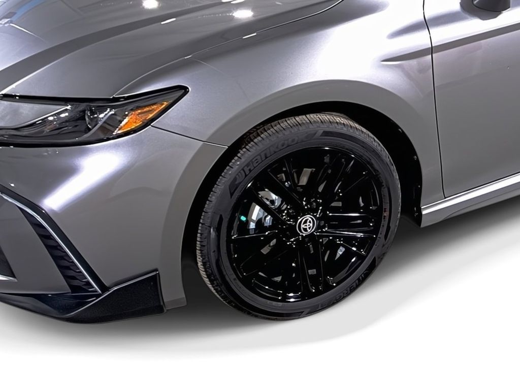 2025 Toyota Camry Hybrid