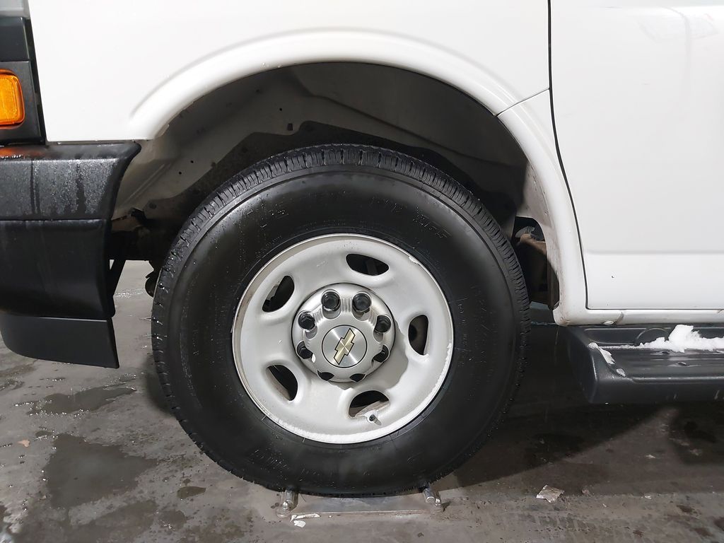 2023 Chevrolet Express