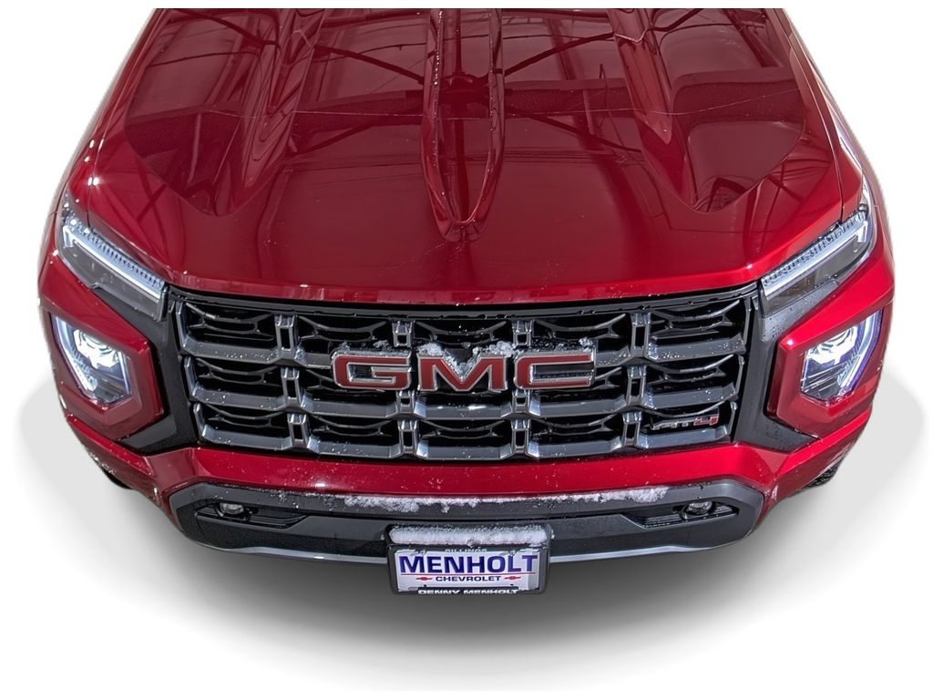 2024 GMC Canyon