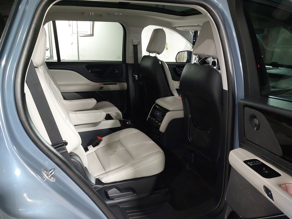 2025 Lincoln Aviator