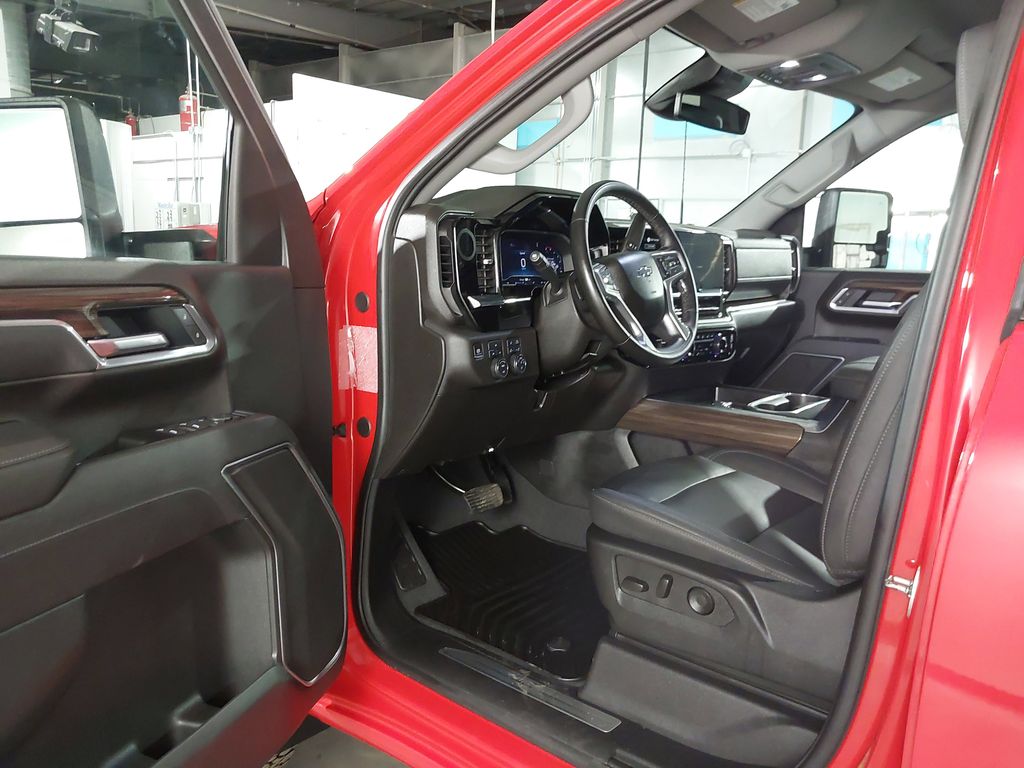 2025 Chevrolet Silverado 2500