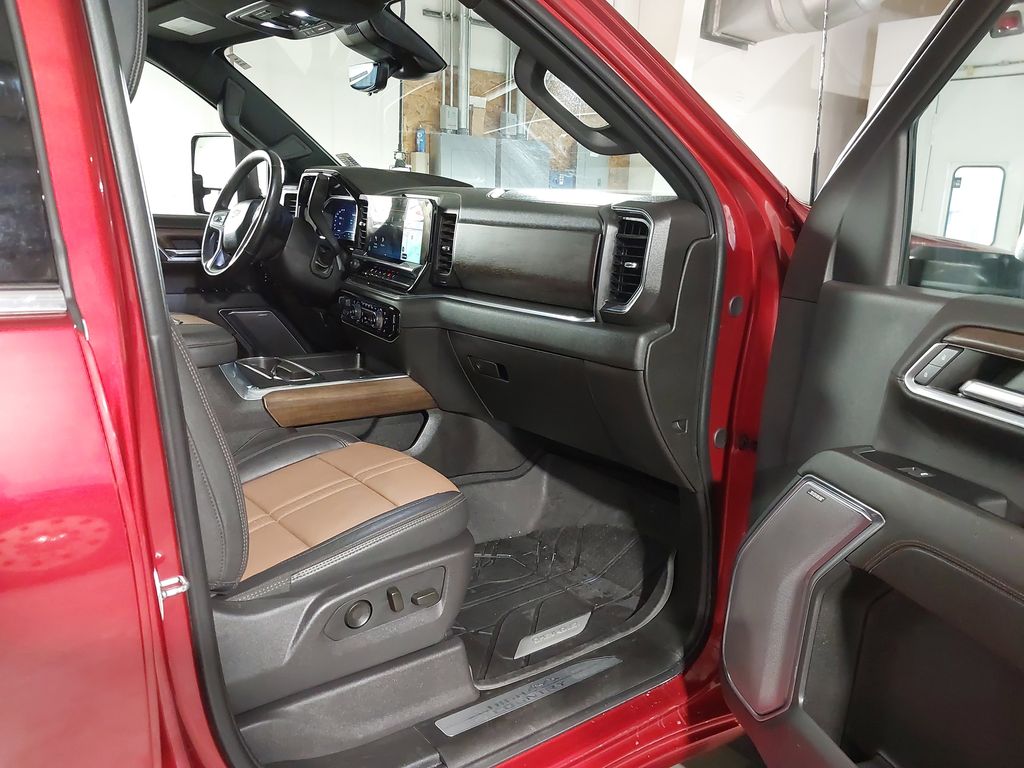 2024 Chevrolet Silverado 3500