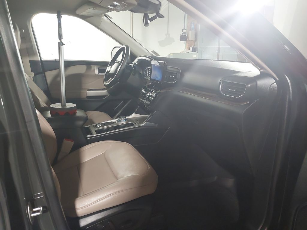 2024 Ford Explorer