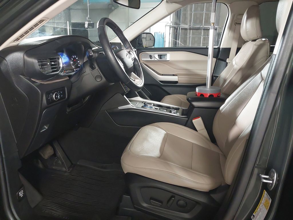 2024 Ford Explorer