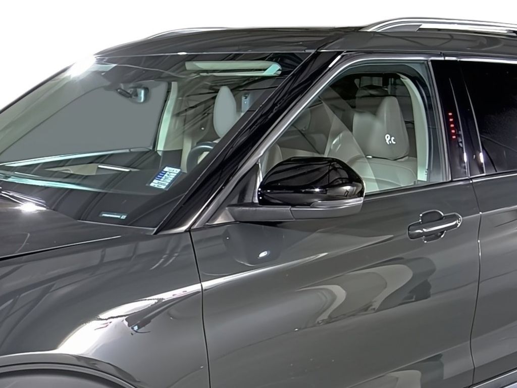 2024 Ford Explorer