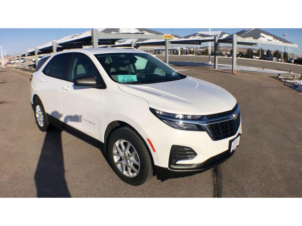 New 2023 Chevrolet Equinox LS Crossover