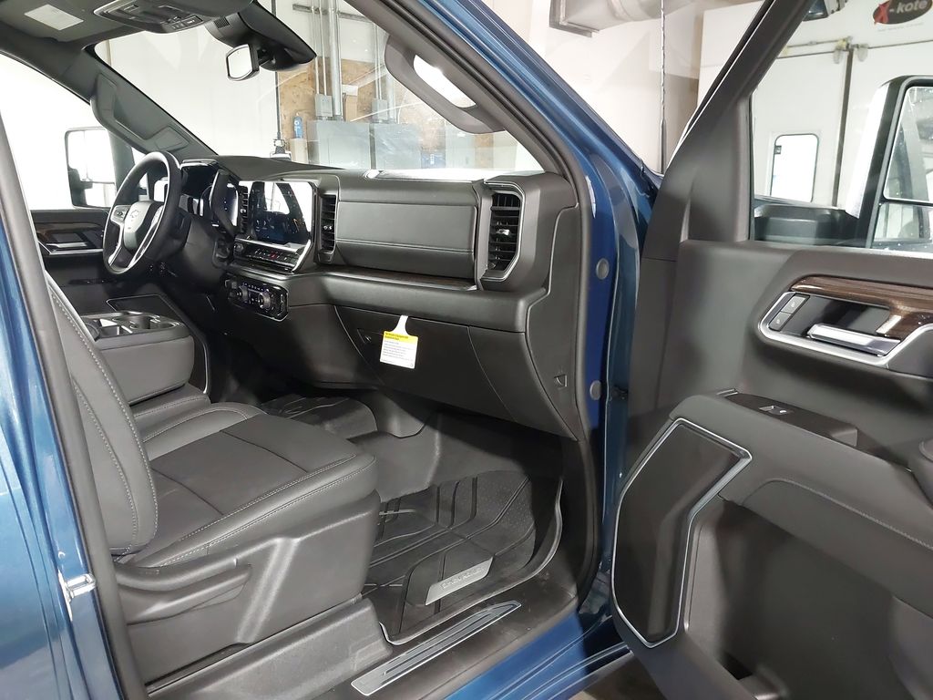 2026 Chevrolet Silverado 3500