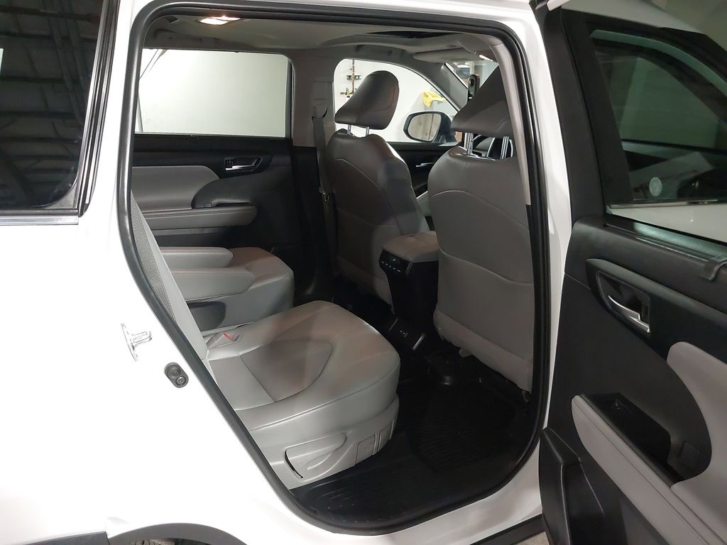 2025 Toyota Highlander