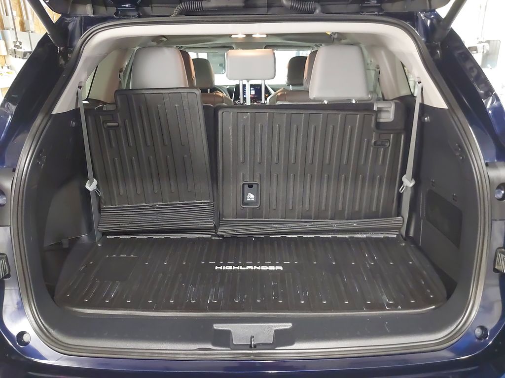 2025 Toyota Highlander