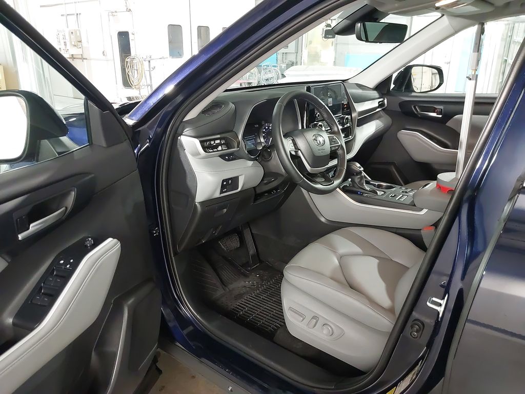 2025 Toyota Highlander