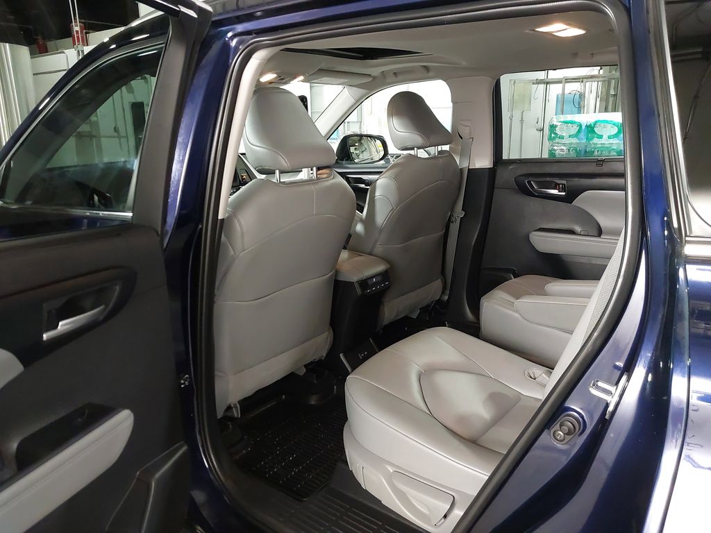 2025 Toyota Highlander