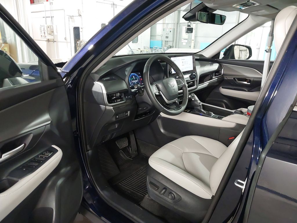 2025 Toyota Grand Highlander