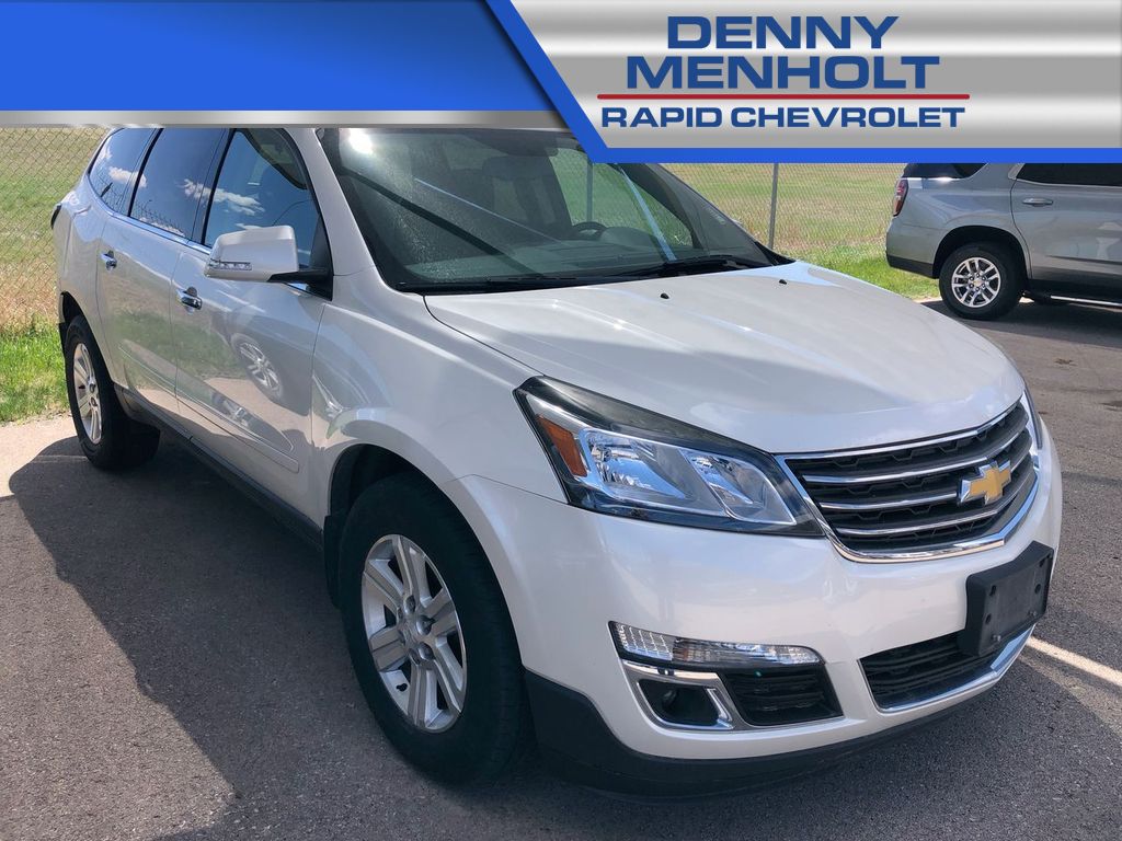 Used 2014 Chevrolet Traverse LT SUV