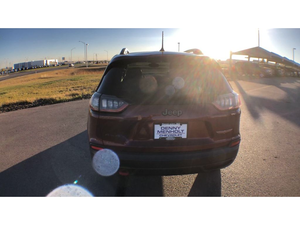 2020 Jeep Cherokee