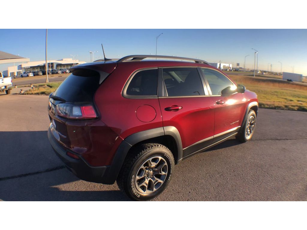 2020 Jeep Cherokee