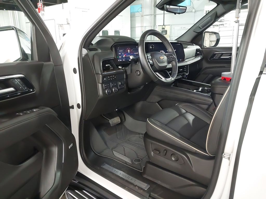 2025 Chevrolet Suburban