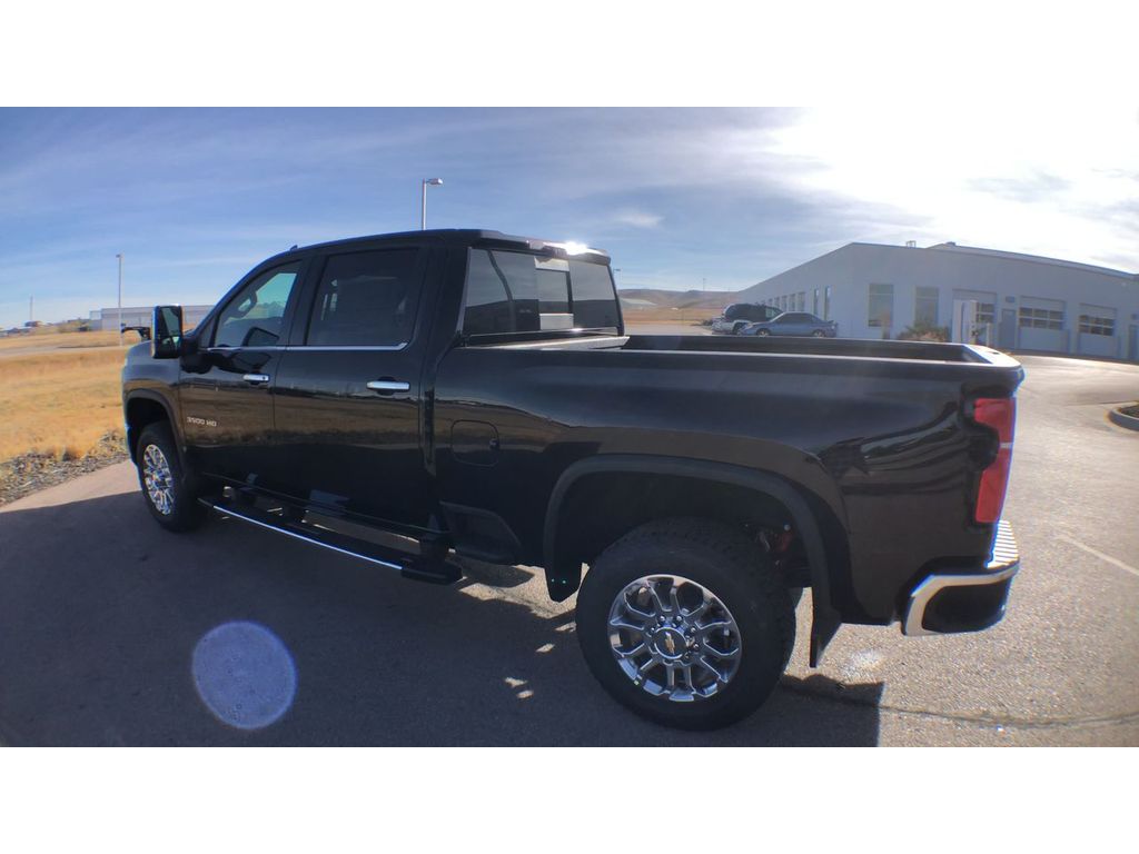 2025 Chevrolet Silverado 3500HD