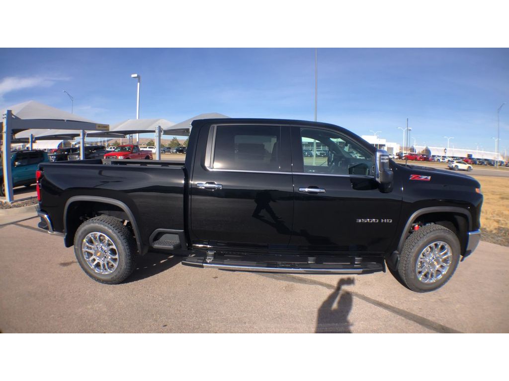 2025 Chevrolet Silverado 3500HD