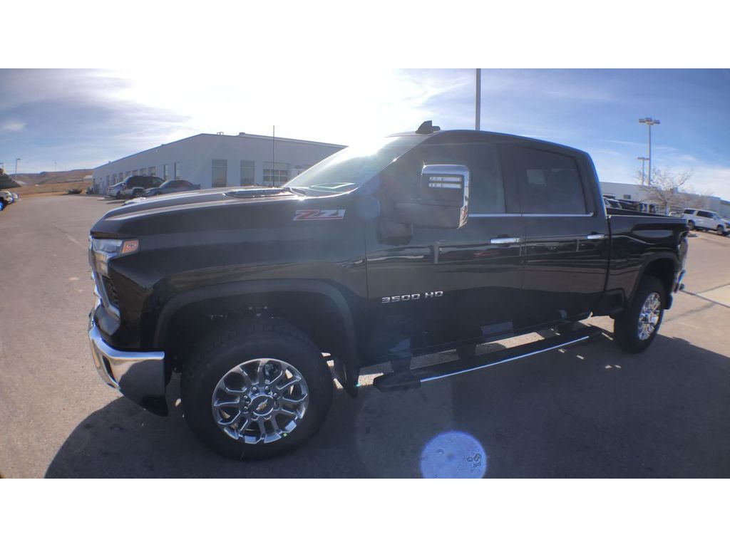 2025 Chevrolet Silverado 3500HD