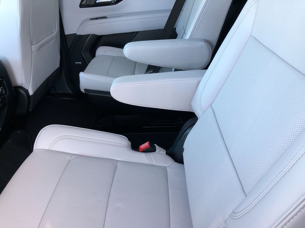 2025 Chevrolet Suburban
