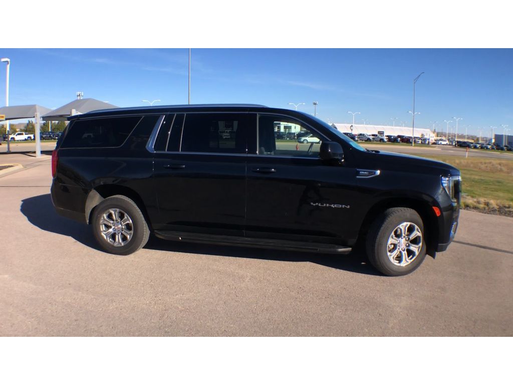 2023 GMC Yukon XL
