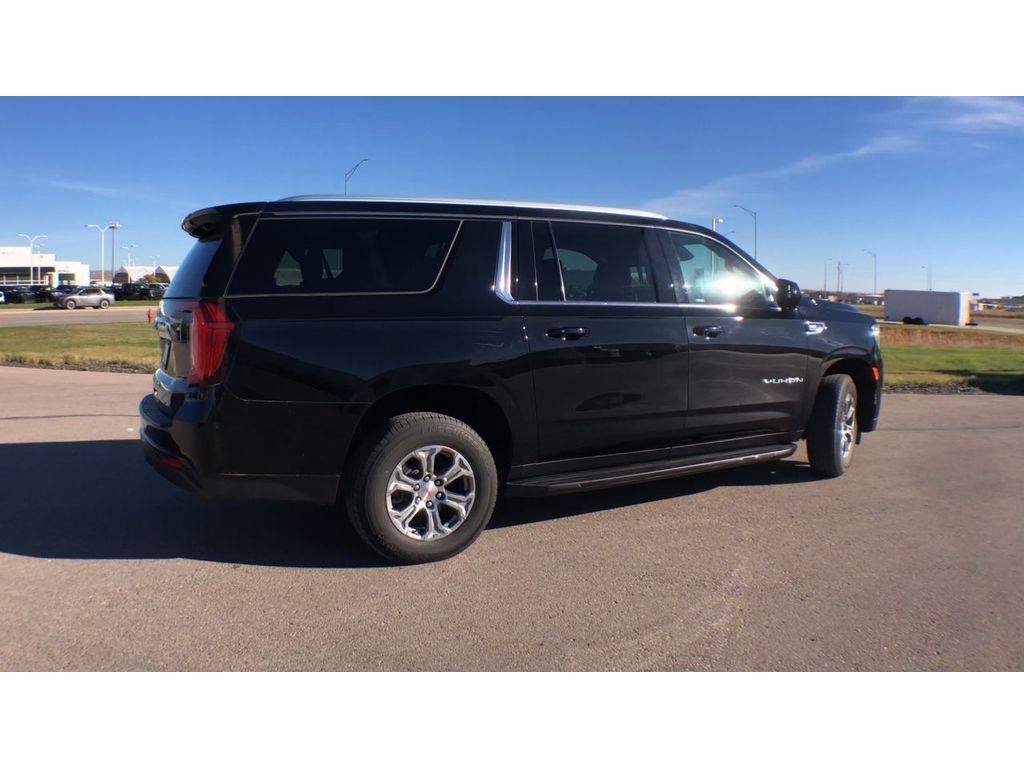 2023 GMC Yukon XL