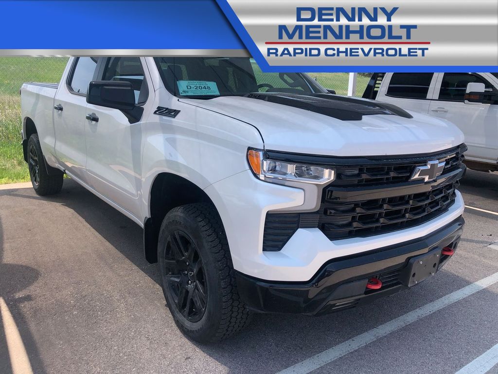 Used 2024 Chevrolet Silverado 1500 LT Trail Boss with VIN 3GCUDFELXRG118111 for sale in Billings, MT