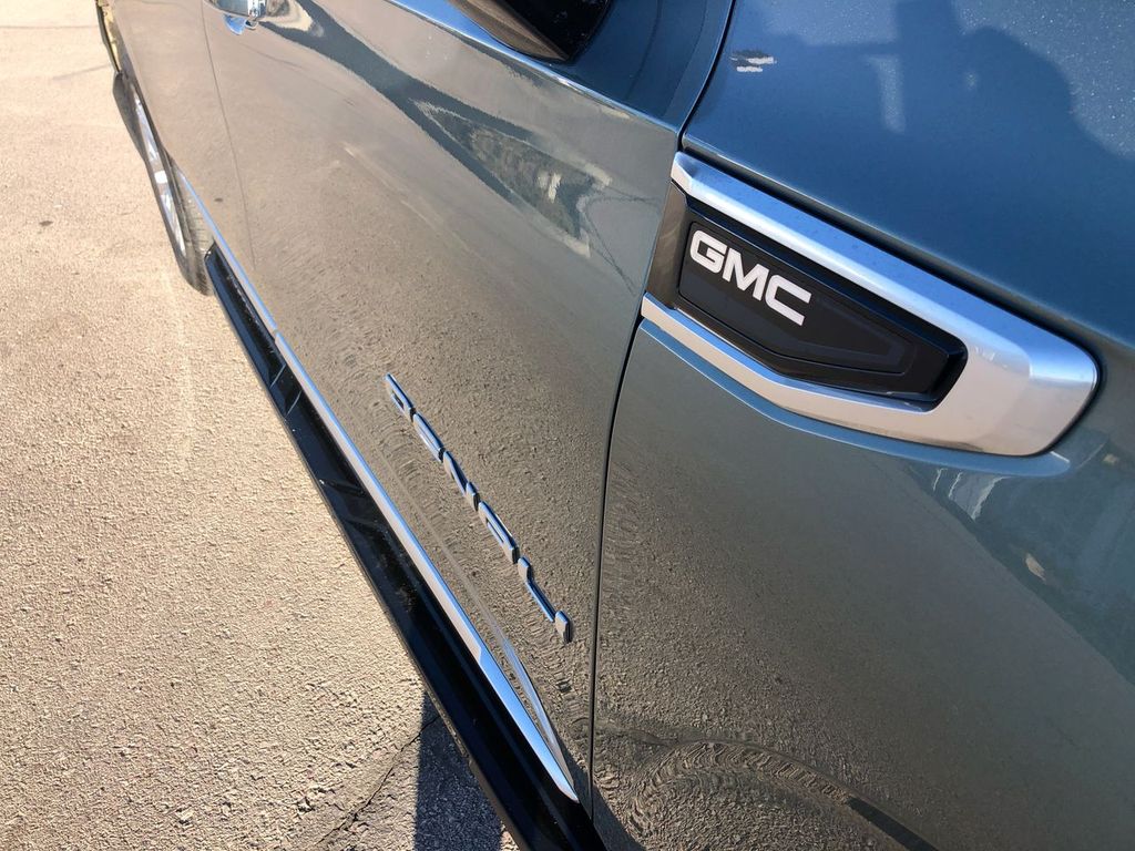 2024 GMC Yukon XL