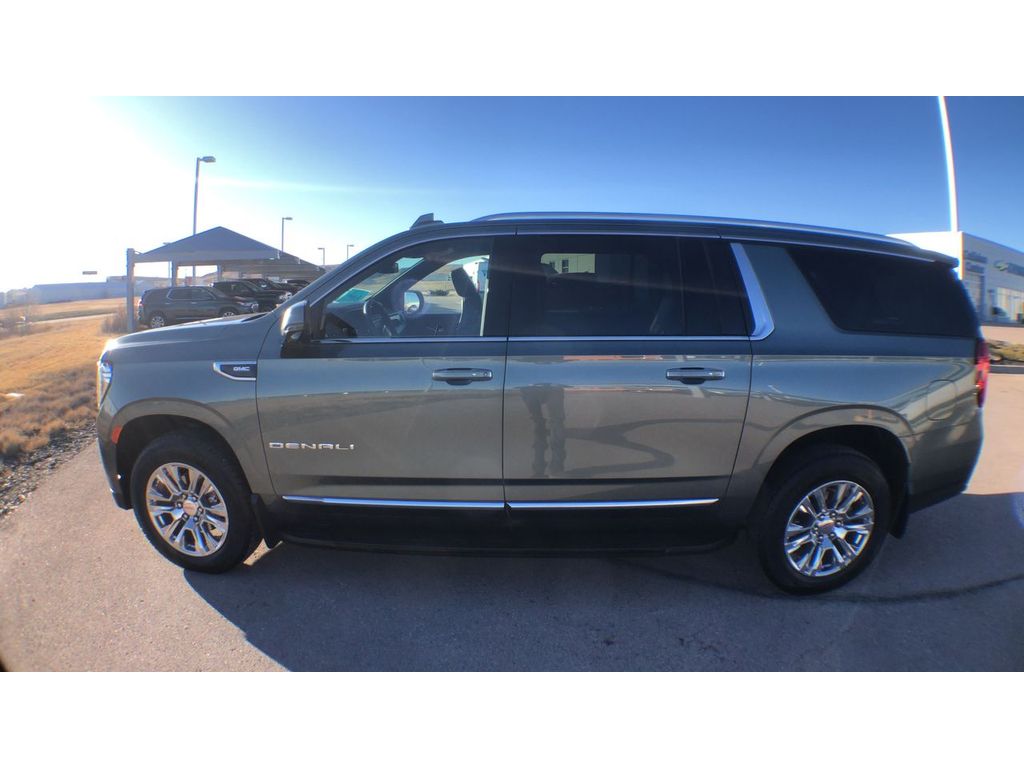 2024 GMC Yukon XL