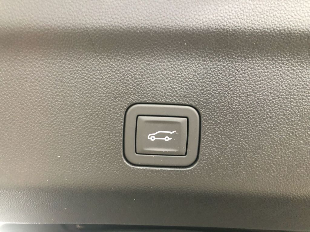 2025 Chevrolet Suburban