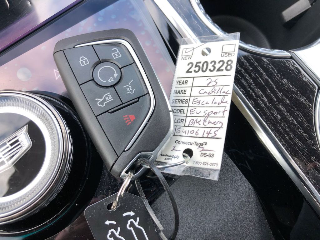 2025 Cadillac Escalade IQ