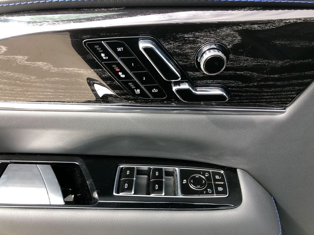 2025 Cadillac Escalade IQ