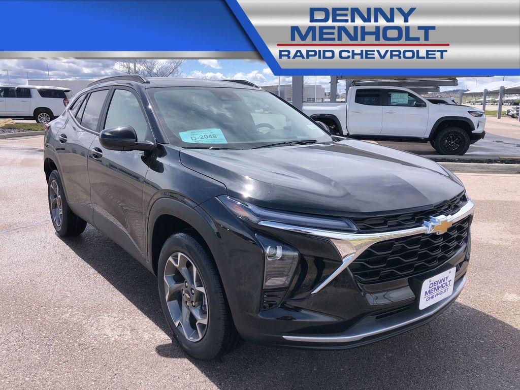 New 2025 Chevrolet Trax LT SUVs