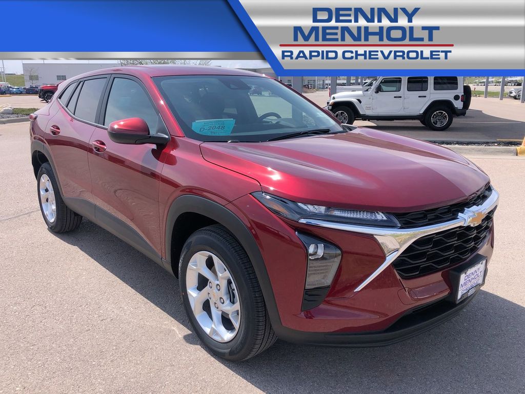 New 2025 Chevrolet Trax LS SUVs