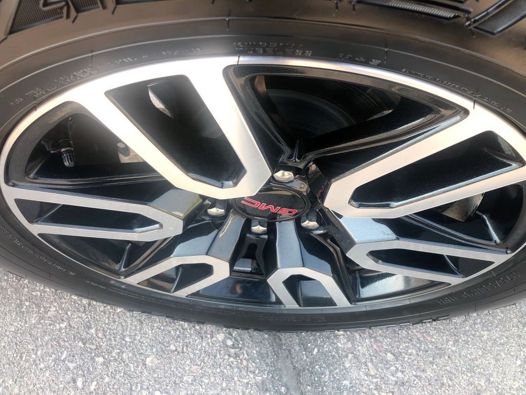 2022 GMC Yukon