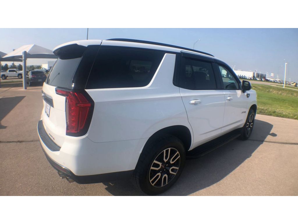 2022 GMC Yukon