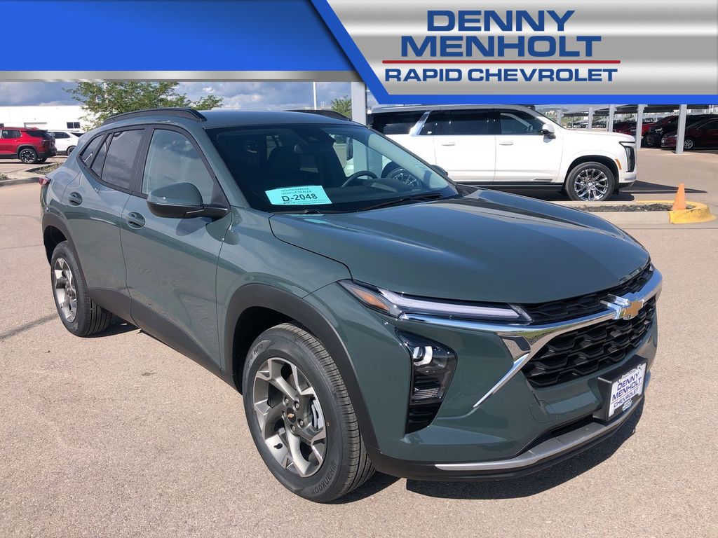 New 2025 Chevrolet Trax LT SUVs